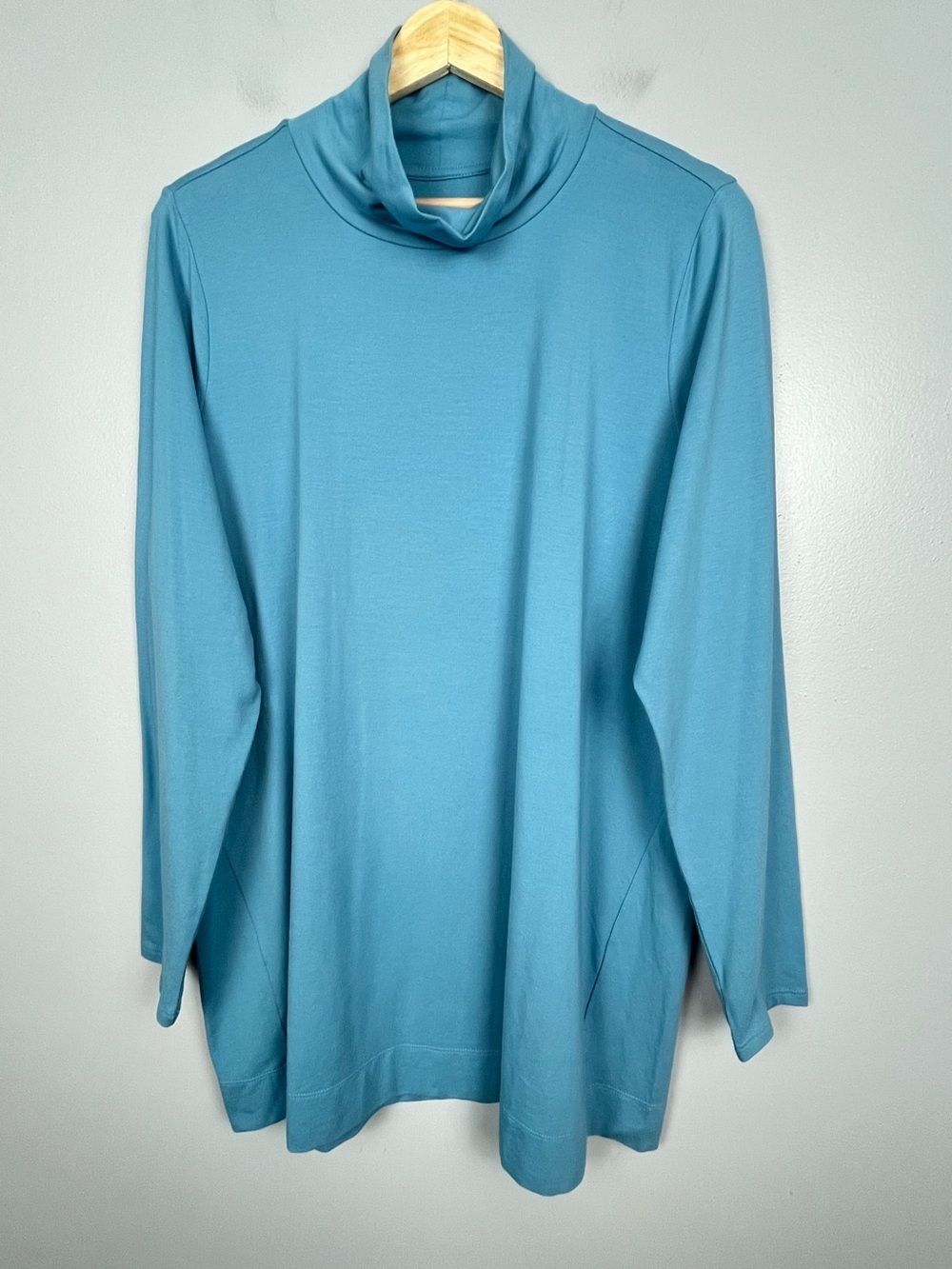 J.Jill aqua Luxe Supima turtleneck tunic, cotton modal spandex, large.